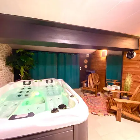 Casa vacanze Le Cocon Boheme - Maison Climatisée Au Cœur De - Parking - Piscine Chauffée - Et Massages Sarlat