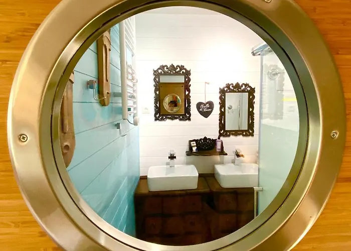 Le Cocon Boheme - De Charme Au Coeur De - Cite Medievale A 5 Minutes A Pied - Petits Dejeuners Et Linge Inclus - Et Massages En Option - Piscine De Saison * Sarlat