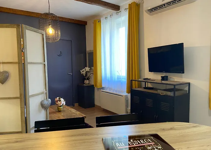 Holiday home Le Cocon Boheme - De Charme Au Coeur De - Cite Medievale A 5 Minutes A Pied - Petits Dejeuners Et Linge Inclus - Et Massages En Option - Piscine De Saison Sarlat-la-Caneda