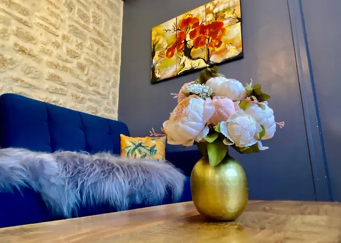 Le Cocon Boheme - De Charme Au Coeur De - Cite Medievale A 5 Minutes A Pied - Petits Dejeuners Et Linge Inclus - Et Massages En Option - Piscine De Saison Sarlat